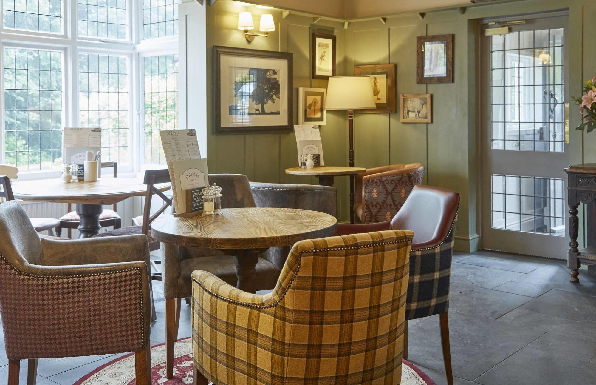Dartbridge Inn By Greene King Inns บัคฟาสต์ลีย์ ภายนอก รูปภาพ